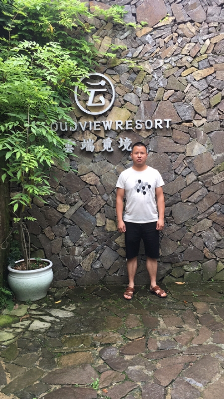 何超洪的第二张照片--开封相亲服务中心