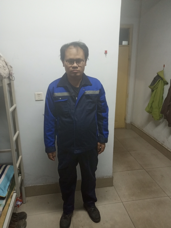 黄俊的第一张照片--开封相亲服务中心