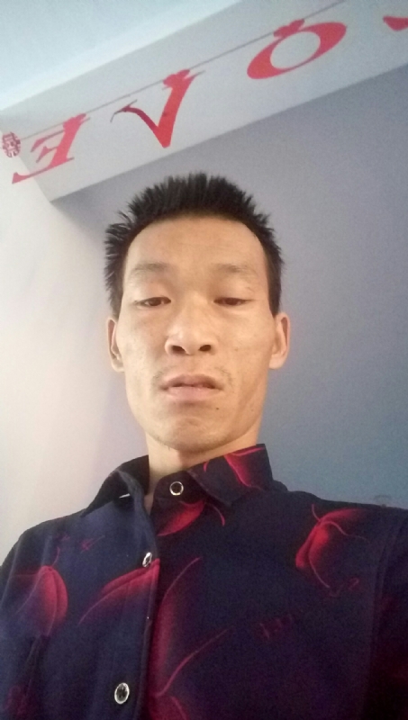 向阳的第一张照片--开封相亲服务中心