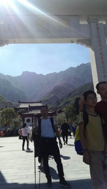 蓝天的第二张照片--开封相亲服务中心