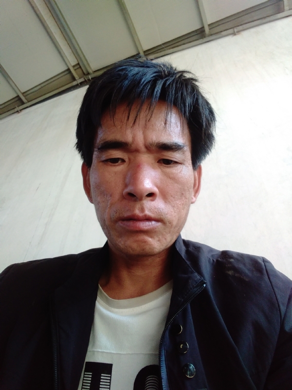 项斌的第一张照片--开封相亲服务中心