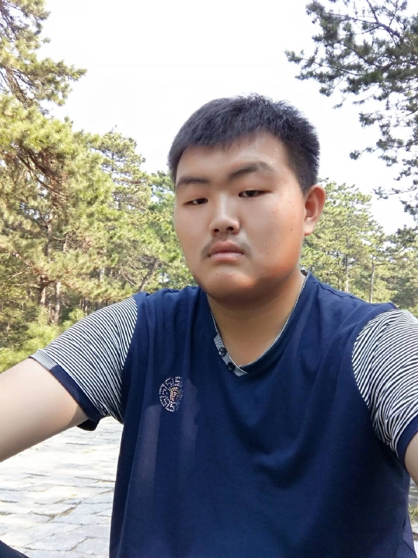 单身小伙的第一张照片--开封相亲服务中心