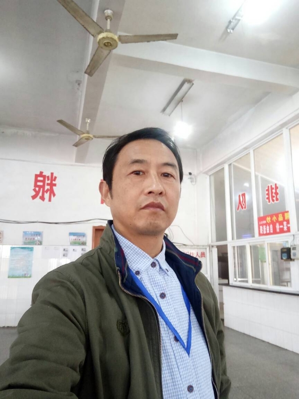 明月的第三张照片--开封相亲服务中心