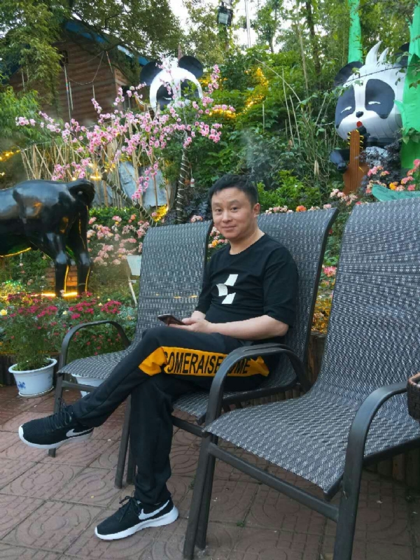 想家的第一张照片--开封相亲服务中心