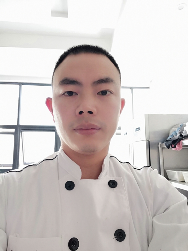 剑客段狼的第一张照片--开封相亲服务中心