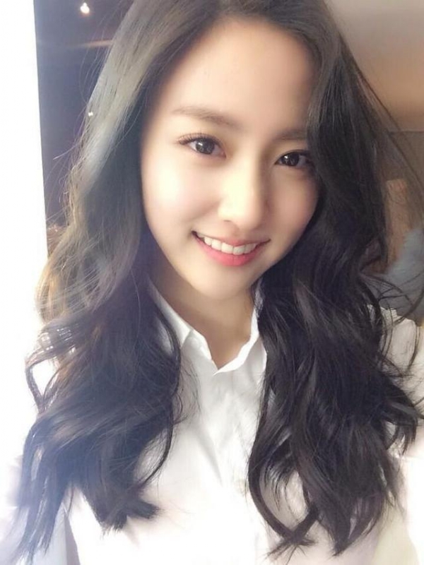 等爱的易微的第一张照片--开封相亲服务中心