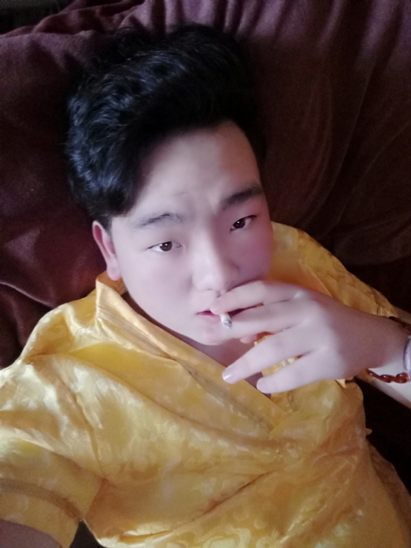 有心无力的第一张照片--开封相亲服务中心