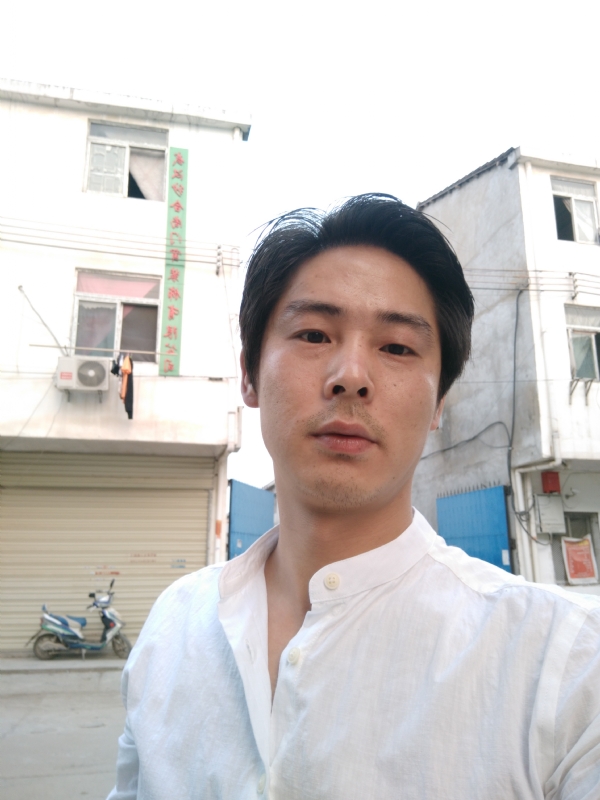 峰哥的第一张照片--开封相亲服务中心