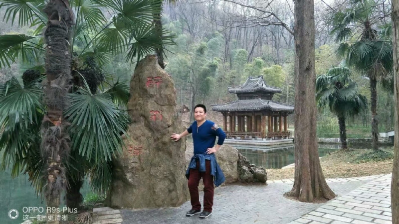 烦事用点心的第一张照片--开封相亲服务中心