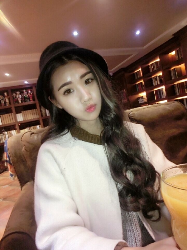 气质小妹的第三张照片--开封相亲服务中心