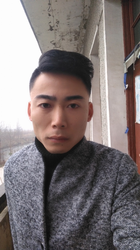 谁伴我闯荡的第一张照片--开封相亲服务中心