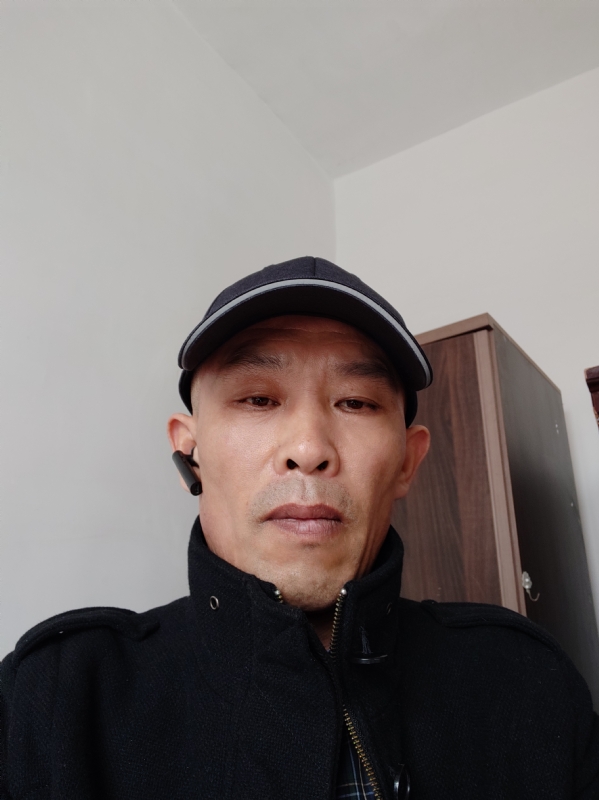 风飞天的第一张照片--开封相亲服务中心