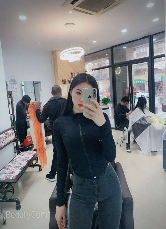 婷婷的第四张照片--开封相亲服务中心