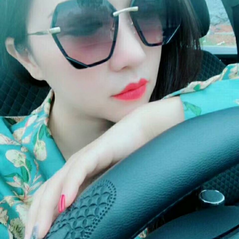 Emily的第三张照片--开封相亲服务中心