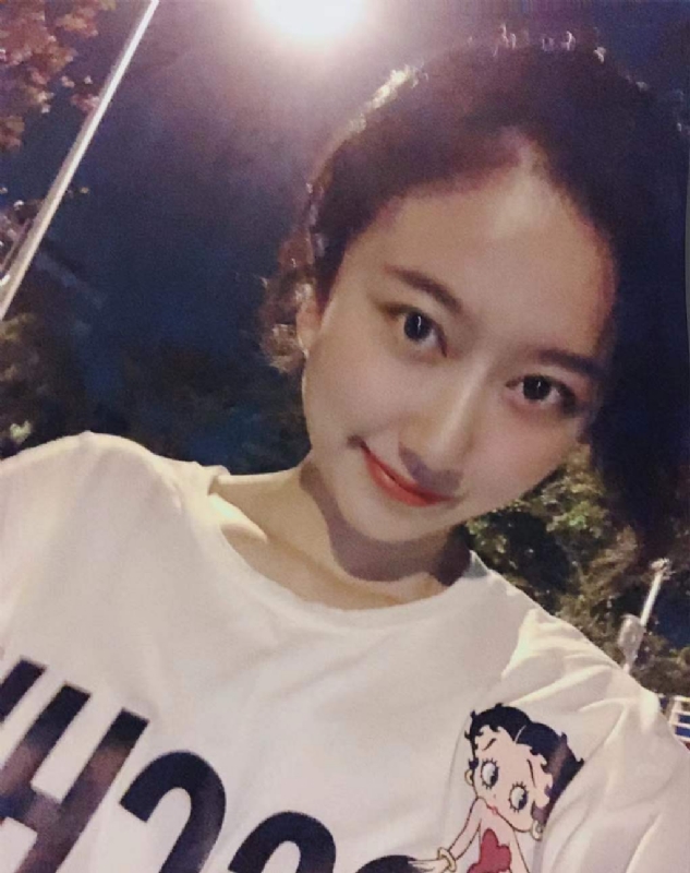 佳佳的第一张照片--开封相亲服务中心