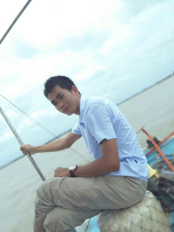 慵懒的猫的第一张照片--开封相亲服务中心