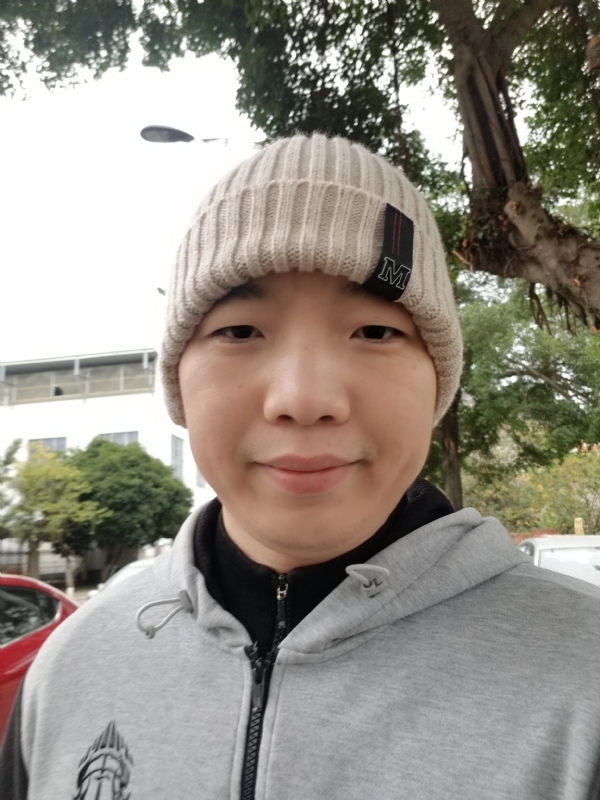 爱笑的老虎的第一张照片--开封相亲服务中心