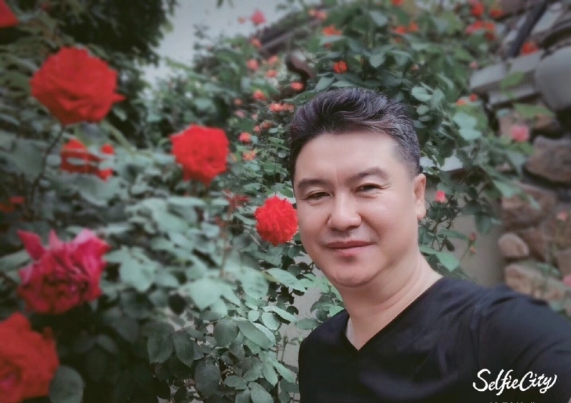 姓李名光耀的第一张照片--开封相亲服务中心