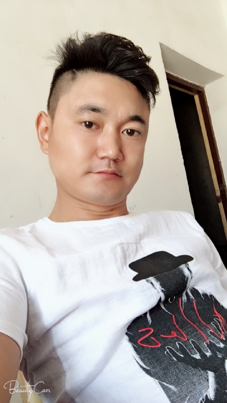 yang的第一张照片--开封相亲服务中心