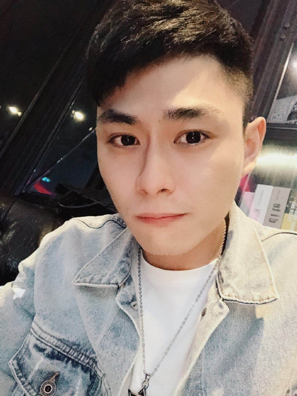 浩浩的第一张照片--开封相亲服务中心