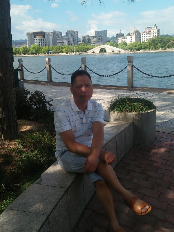 尹力的第一张照片--开封相亲服务中心