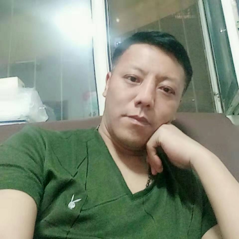 龍行天下的第一张照片--开封相亲服务中心