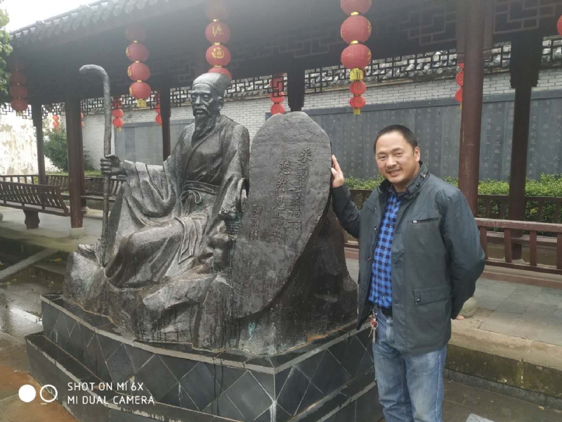 王鑫的第一张照片--开封相亲服务中心