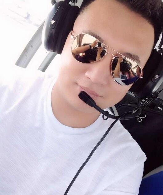 张宏发的第一张照片--开封相亲服务中心