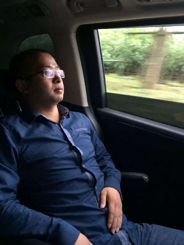 世界那么大的第三张照片--开封相亲服务中心