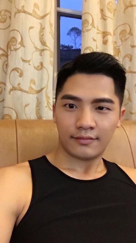 牧遥的第一张照片--开封相亲服务中心