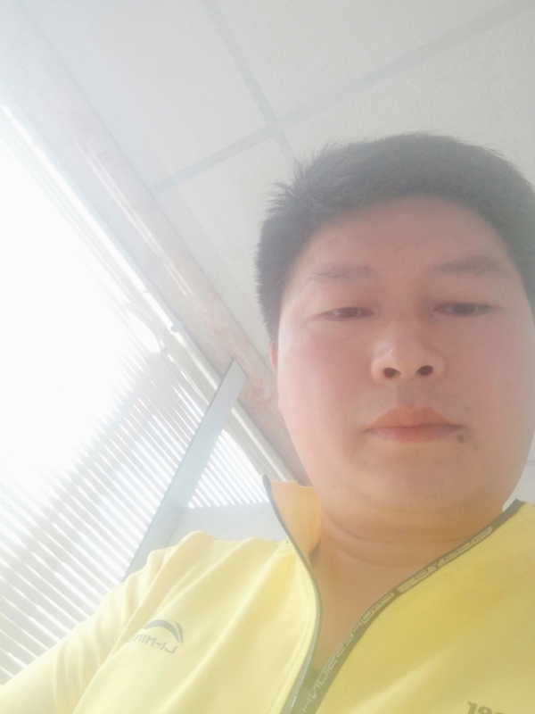 山男的第一张照片--开封相亲服务中心