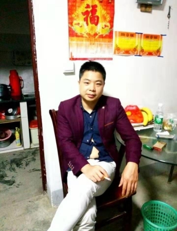 蓝色的微笑的第一张照片--开封相亲服务中心