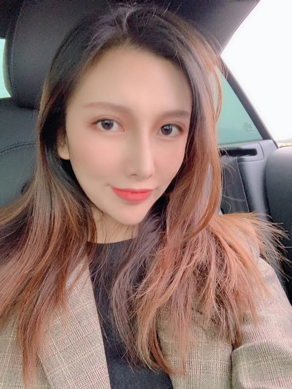 李岚Lancy的第一张照片--开封相亲服务中心