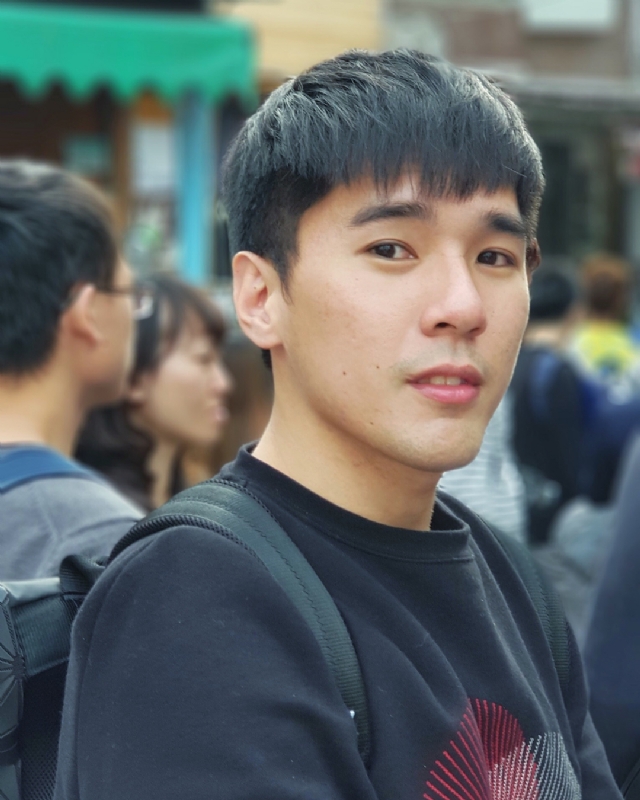 雨中孤独的第一张照片--开封相亲服务中心