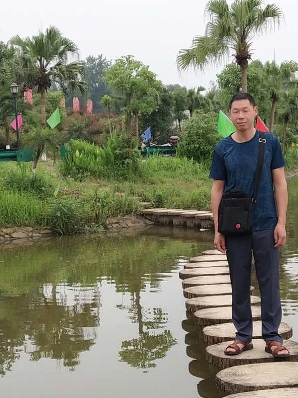 星星知我心的第一张照片--开封相亲服务中心