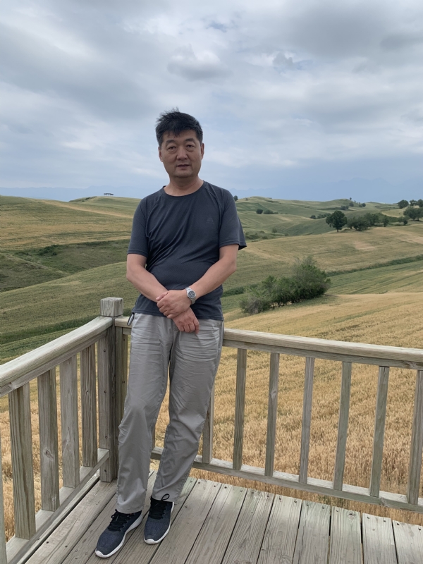 顺其自然的第一张照片--开封相亲服务中心