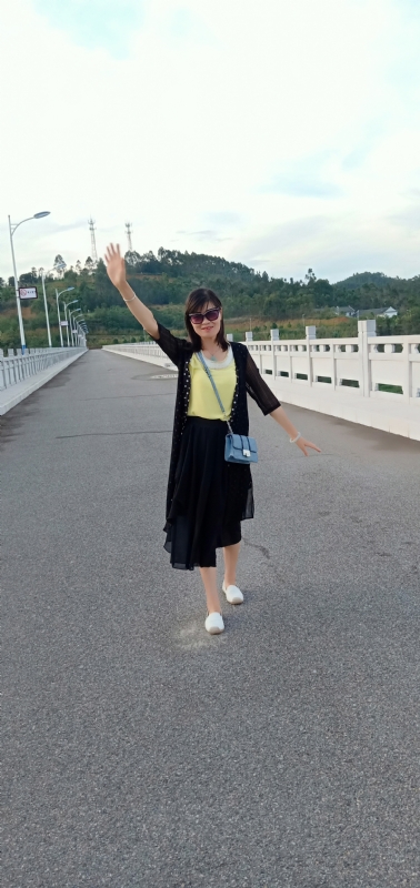 执念的第一张照片--开封相亲服务中心