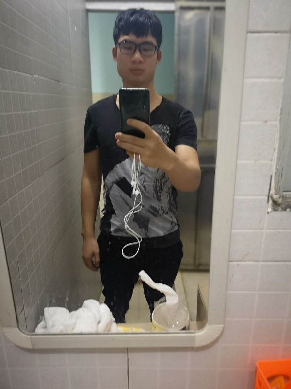 右手的执着的第一张照片--开封相亲服务中心