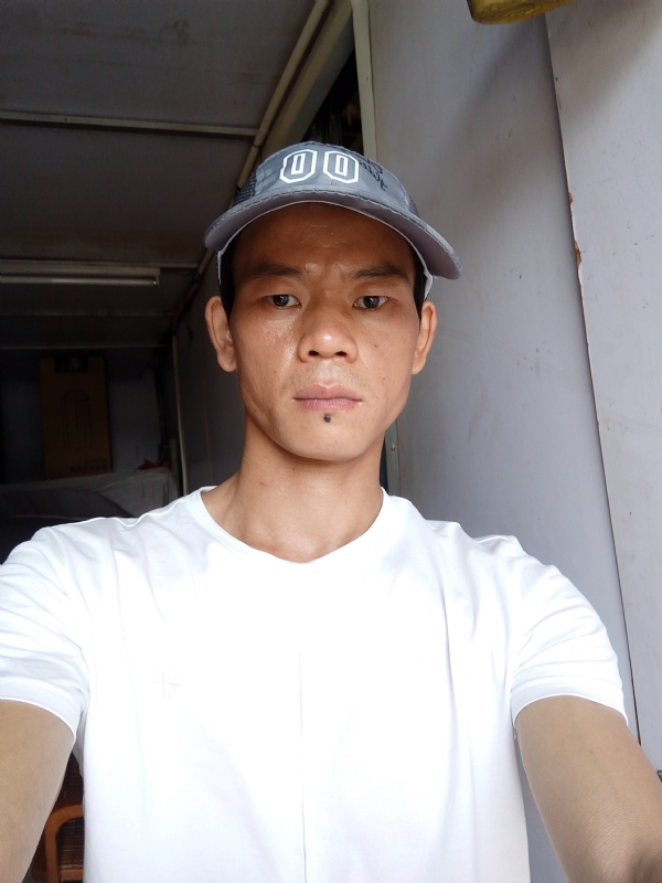 张生的第一张照片--开封相亲服务中心