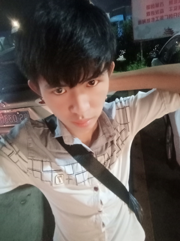 杨哥的第一张照片--开封相亲服务中心