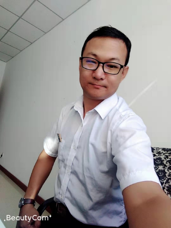 小飞的第一张照片--开封相亲服务中心