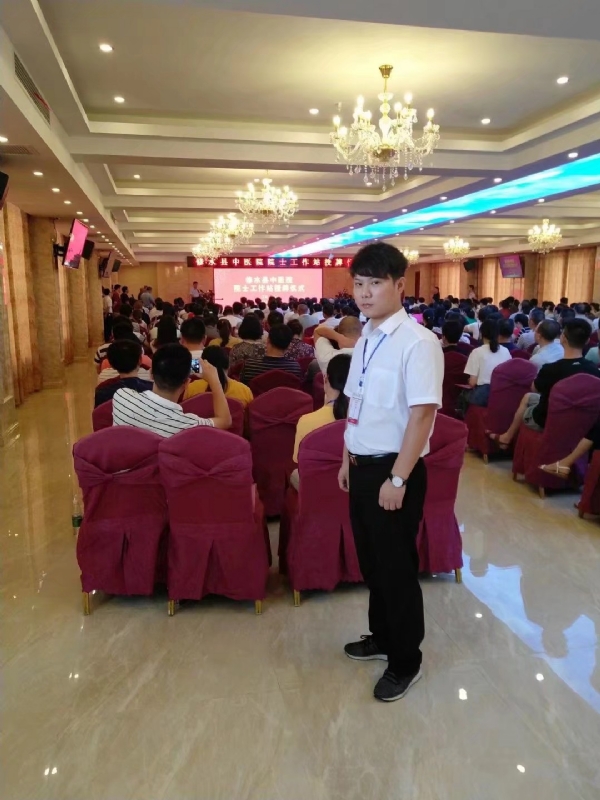 坦然的第一张照片--开封相亲服务中心