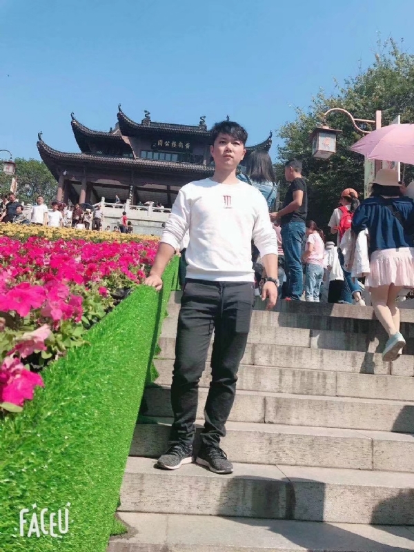 坦然的第二张照片--开封相亲服务中心