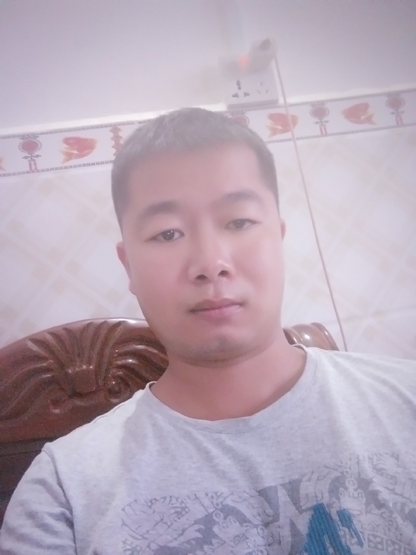 心雨的第一张照片--开封相亲服务中心