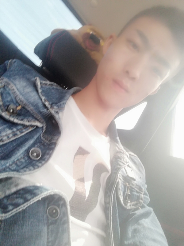 傻雕的第一张照片--开封相亲服务中心