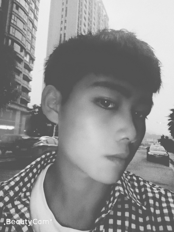 星爺的第一张照片--开封相亲服务中心