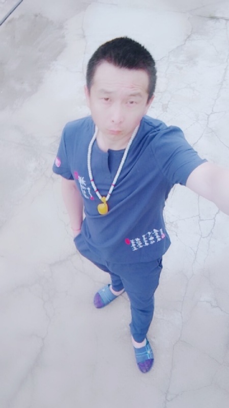 一叶之秋的第一张照片--开封相亲服务中心