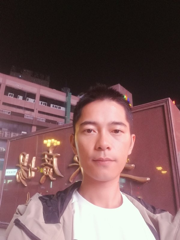 重庆小林的第一张照片--开封相亲服务中心