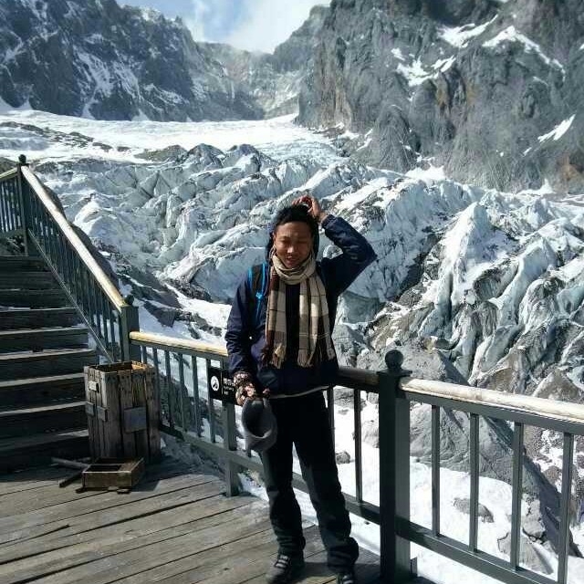 眯眯的第一张照片--开封相亲服务中心