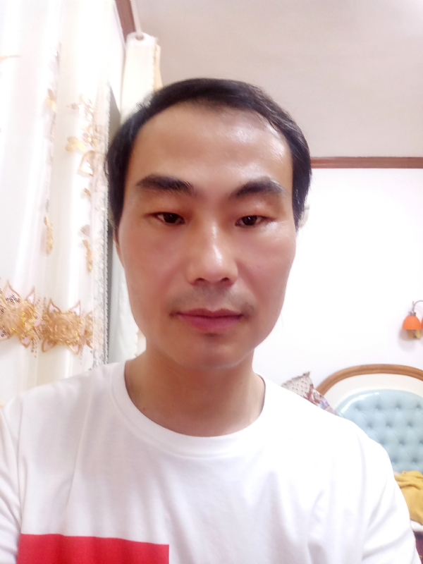 光明的第一张照片--开封相亲服务中心